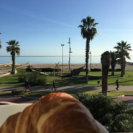 Albamarina ベッド・アンド・ブレックファスト Porto SantʼElpidio